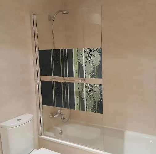 Herreros 28 * بونتيفيذرا